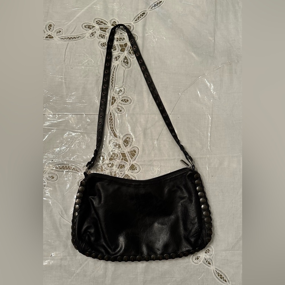 Elegant vintage ARIDZA BROSS Paris Black Leather Shoulder Bag
